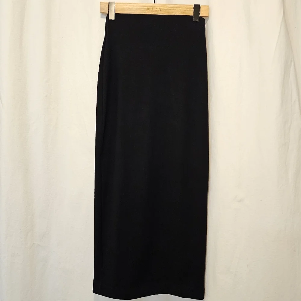 🇨🇦 Aritzia - Babaton Johan Skirt - Picture 2 of 14